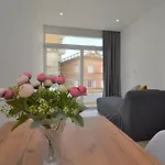 E&L Luxury Apartments