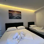 E&L Luxury Apartments